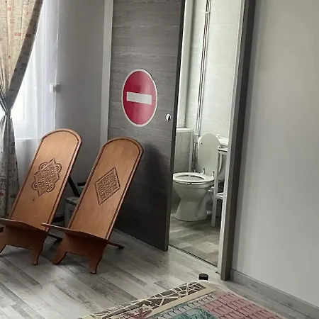 Proche Port Commerces Et Gare A 2h De Paris Holiday home *
