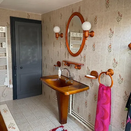 Proche Port Commerces Et Gare A 2h De Paris Holiday home *